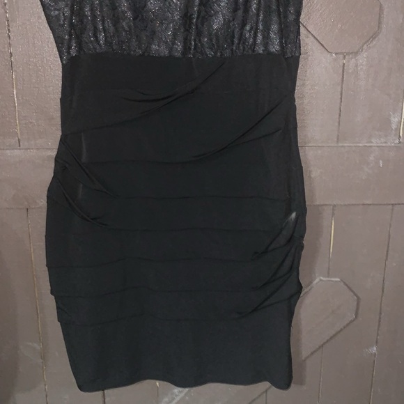 Carole Little- woman’s dress - Picture 2 of 6